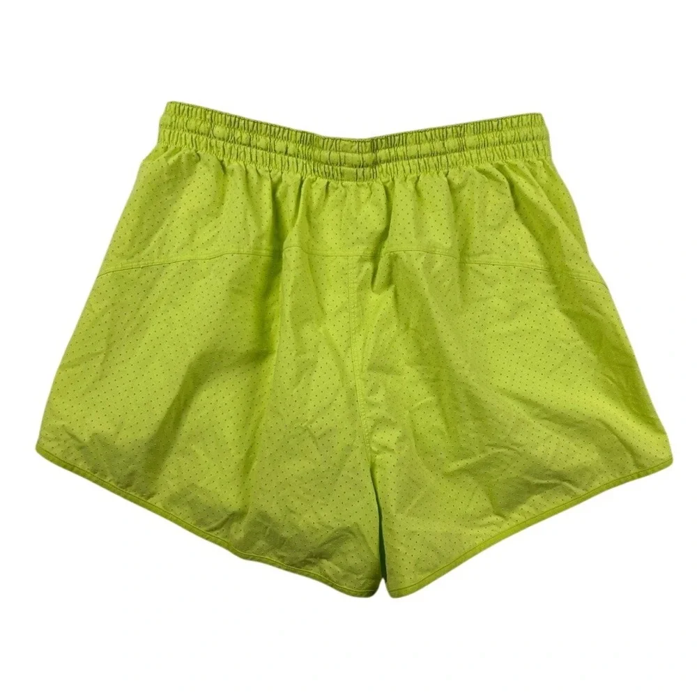 Lululemon Shorts Women 6 Court Rival High Rise 3